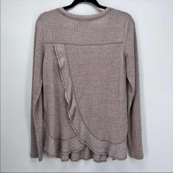 ✨ Anthropologie Saturday Sunday Wendy Waffle Knit Thermal Top Ruffle Wrap✨ - Picture 7 of 9